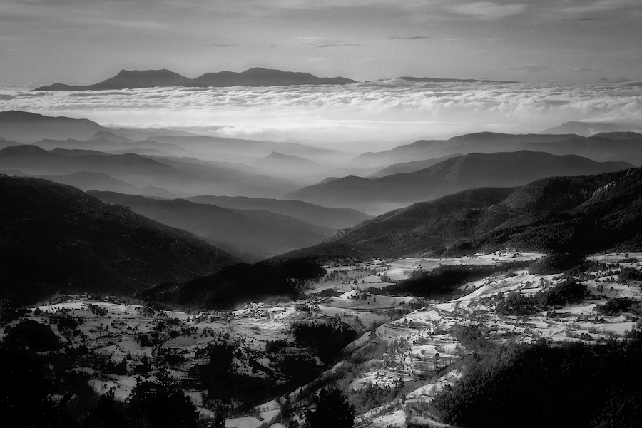 Del Pirineu al Montseny